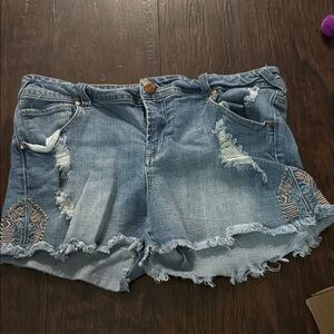 Distressed Denim Shorts with Embroidered Accents
